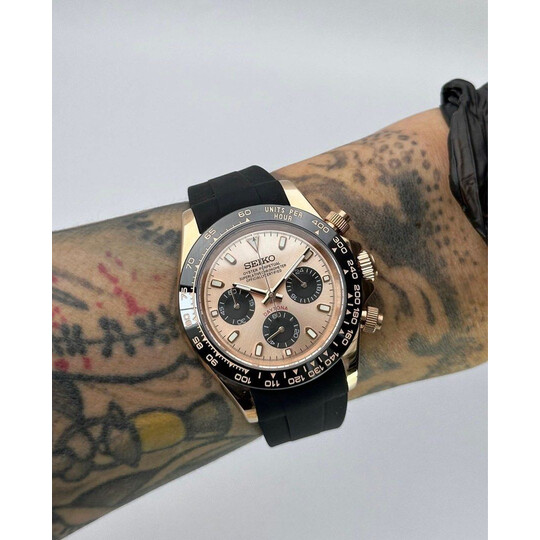 Custom Seiko Mod • Salmon Rose Gold Daytona Quartz Chronograph • 39.5mm